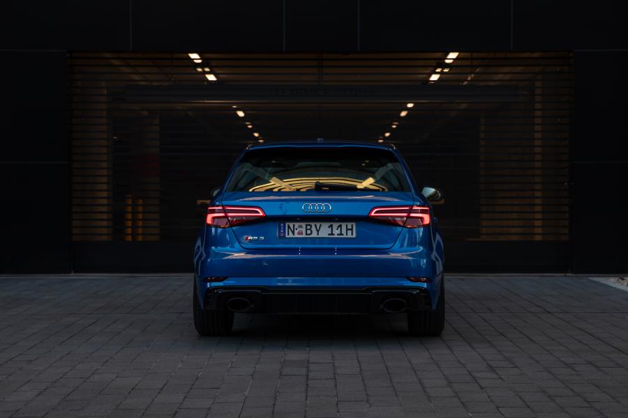  Audi RS3 Sportback (8V) 2017 года  (AU) (фото 29 из 40)